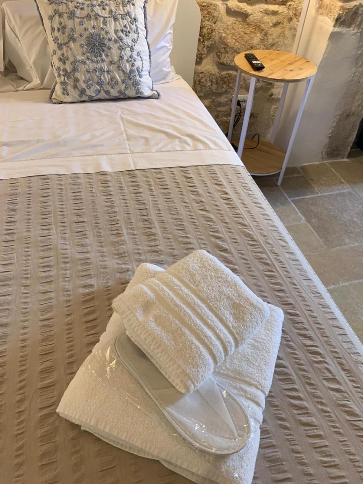 Atagio Luxury Room 오스투니 외부 사진